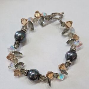 Elegant Multicolor Crystal Beaded Bracelet